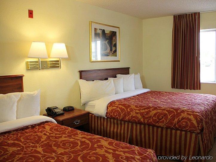 Intown Suites Extended Stay Greenville Nc Buitenkant foto