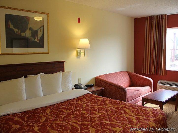 Intown Suites Extended Stay Greenville Nc Buitenkant foto