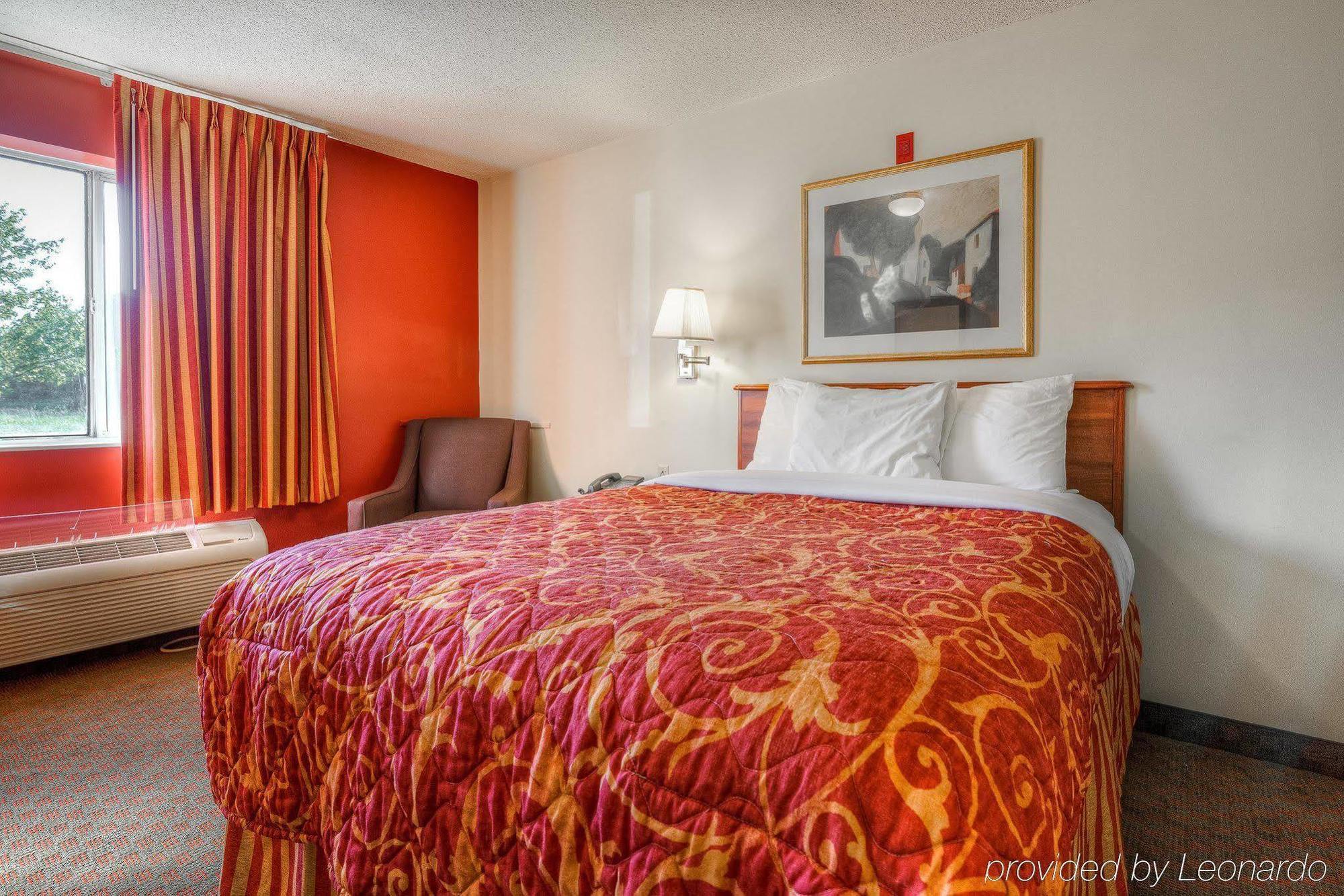 Intown Suites Extended Stay Greenville Nc Buitenkant foto